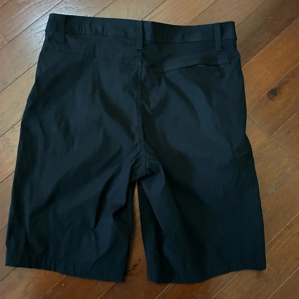 Weatherproof Vintage Packable Hybrid Trail Shorts Color black Sz 32 excellent